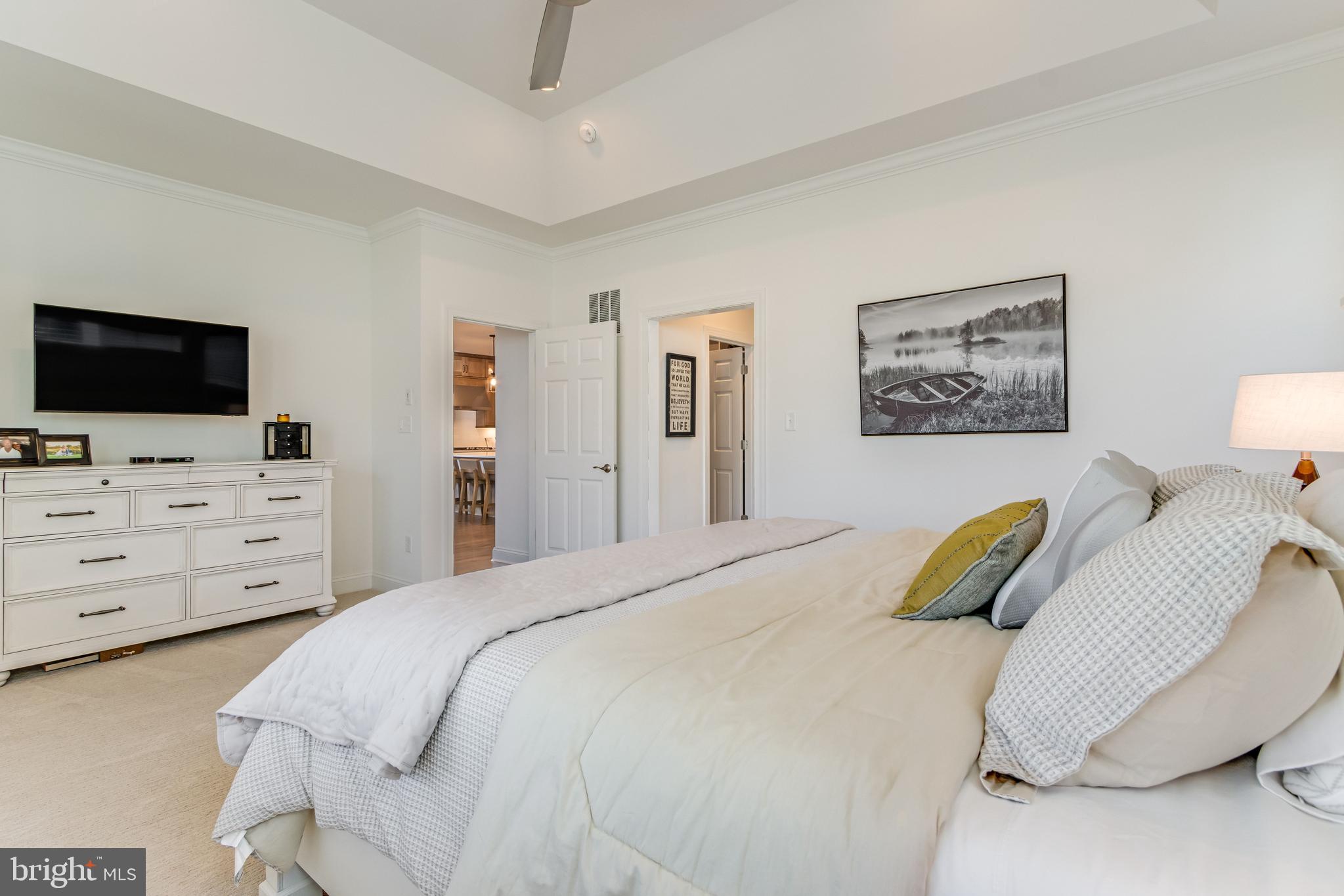 PENINSULA - Residential