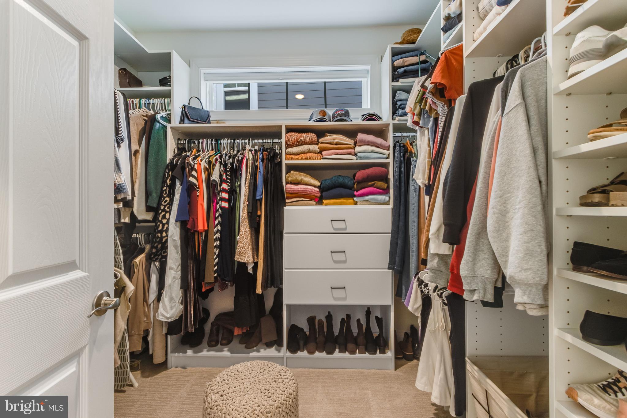 PENINSULA - Residential