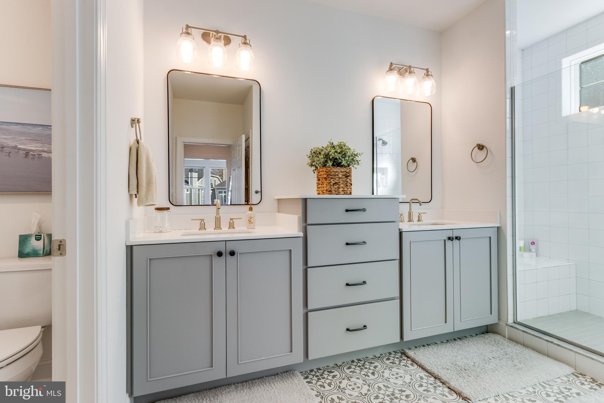 PENINSULA - Residential