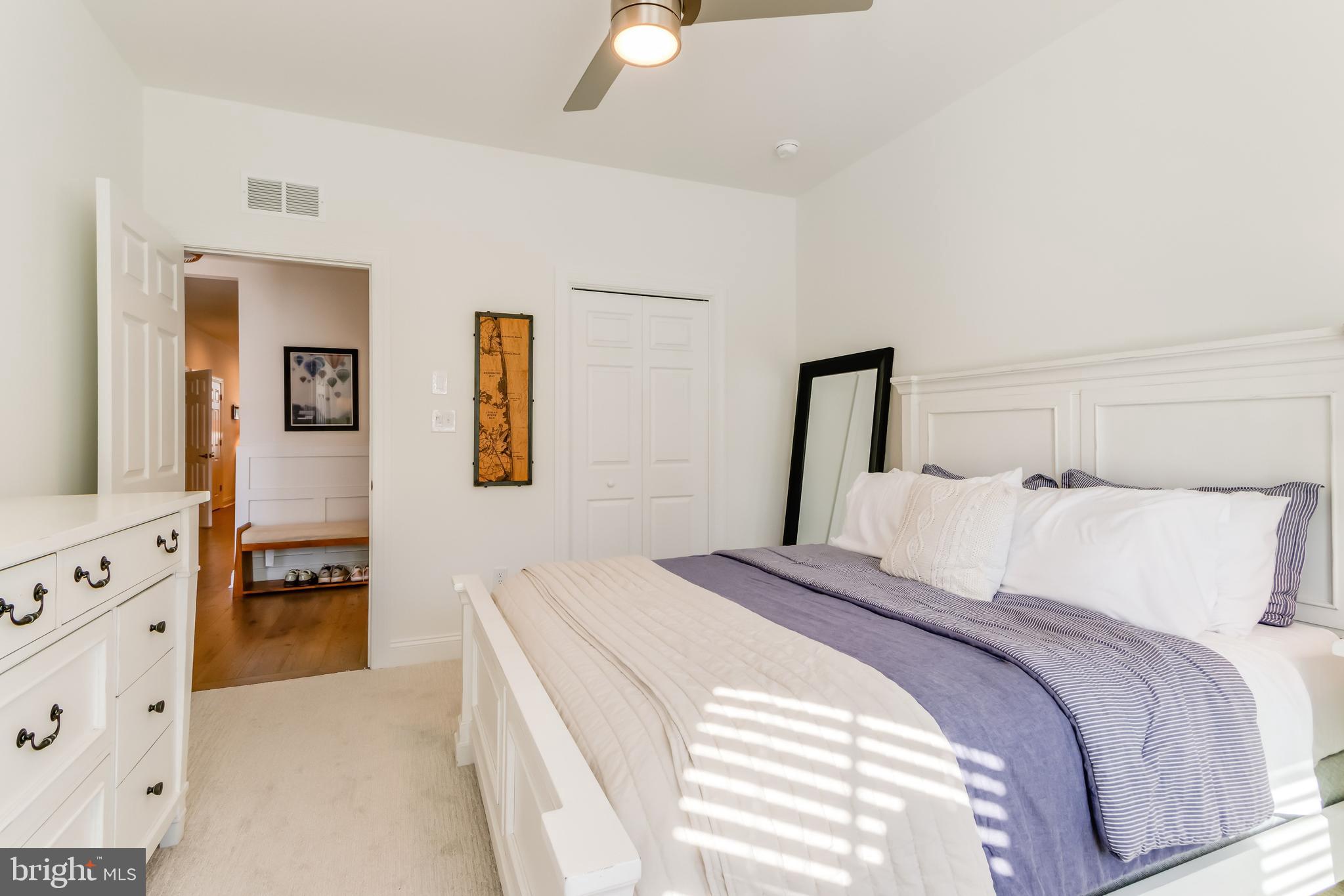 PENINSULA - Residential