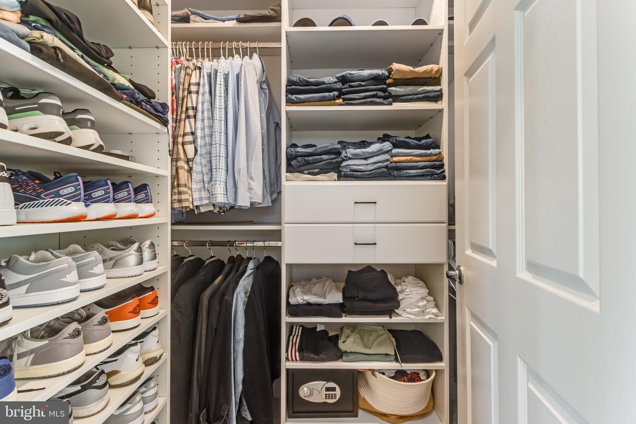 PENINSULA - Residential