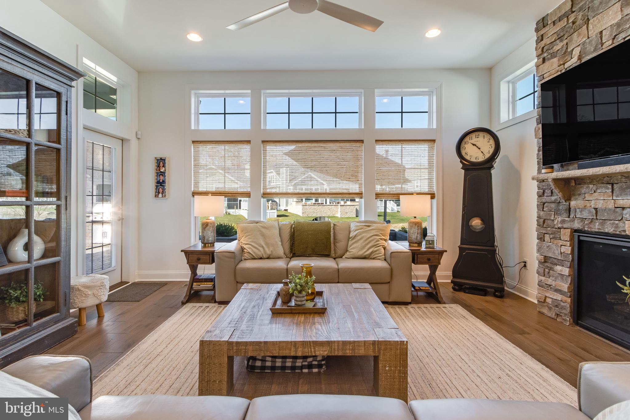 PENINSULA - Residential