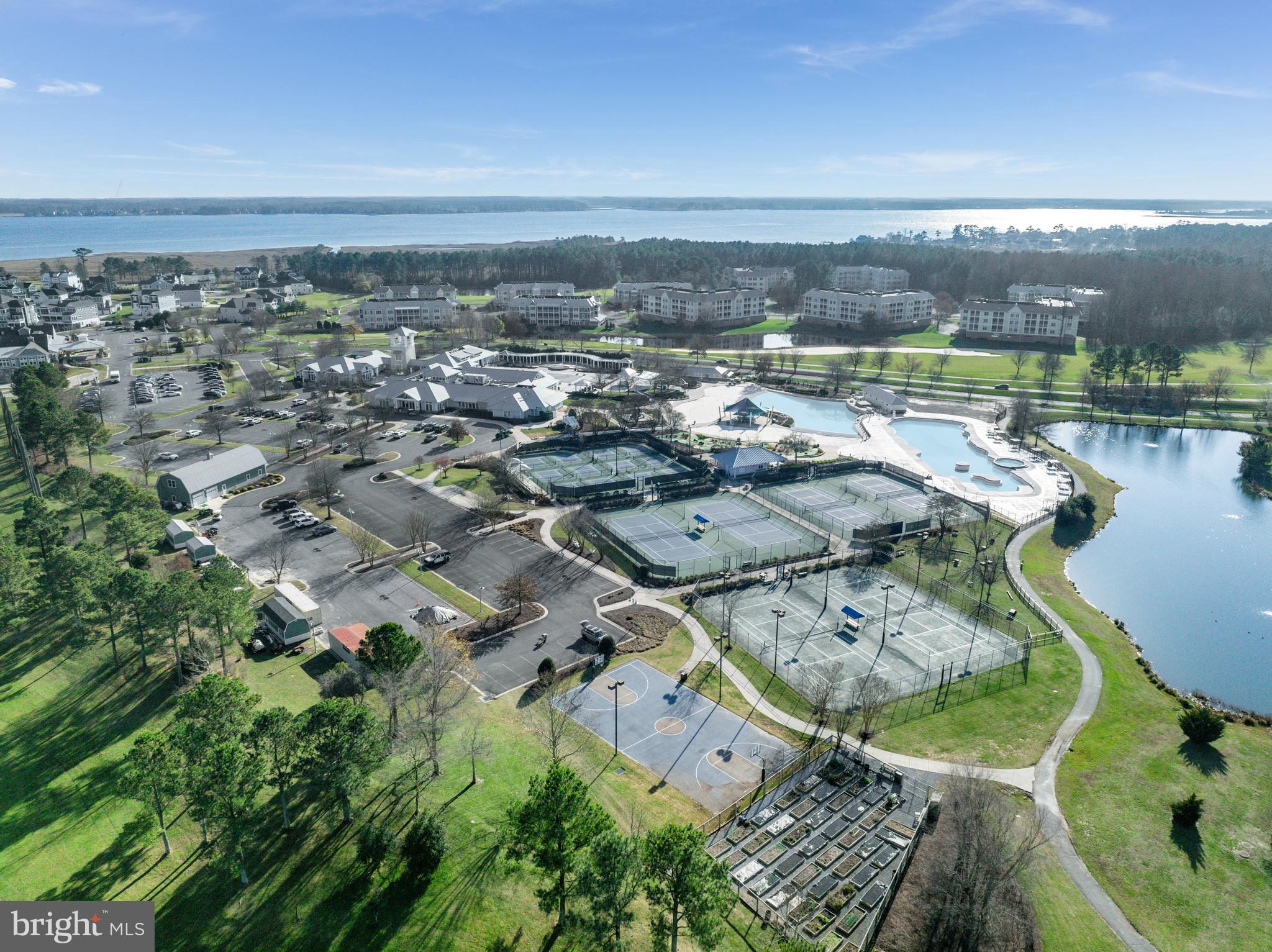 PENINSULA - Residential