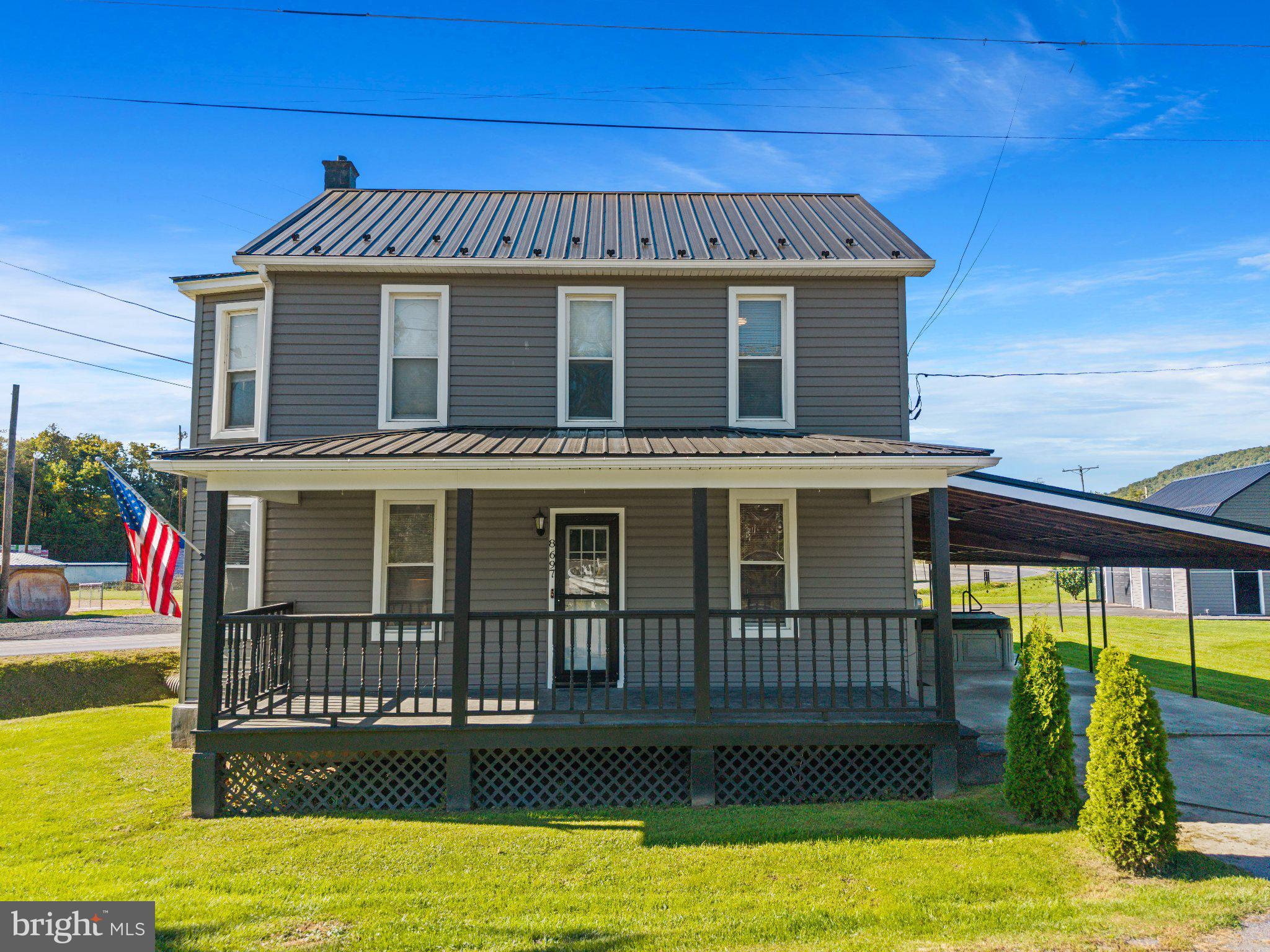 8697 E BACK MOUNTAIN ROAD
