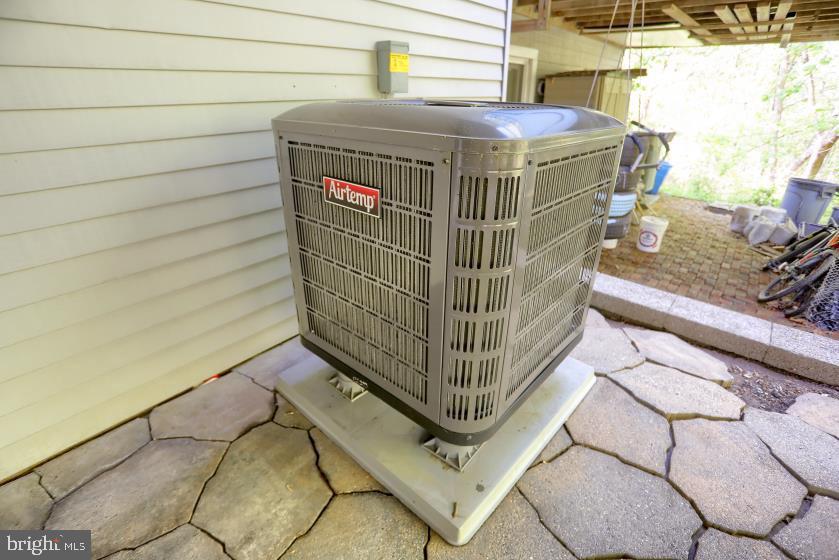 CRISFIELD CROSSING - Residential