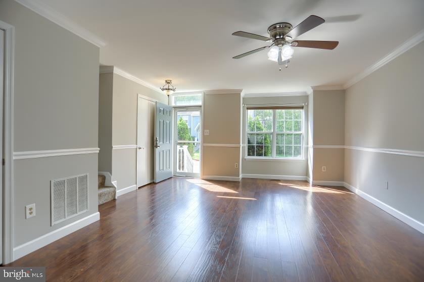 CRISFIELD CROSSING - Residential