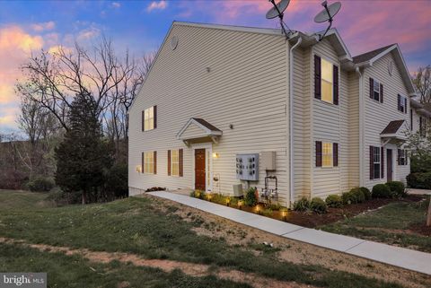 Photo of 170 Christine Drive, READING, PA 19606 (MLS # PABK2071046)