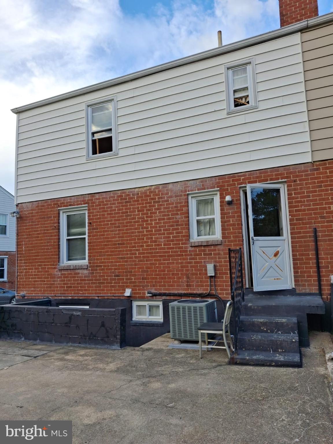 OAK HILL TOWNES - Residential