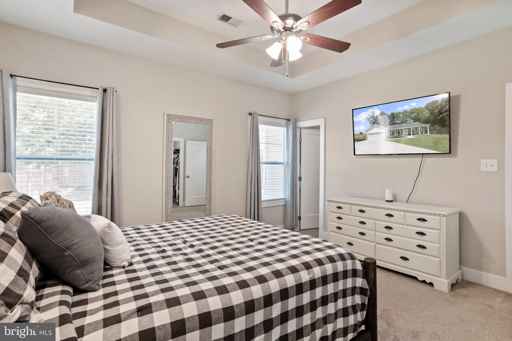 CRESTFIELD - Residential