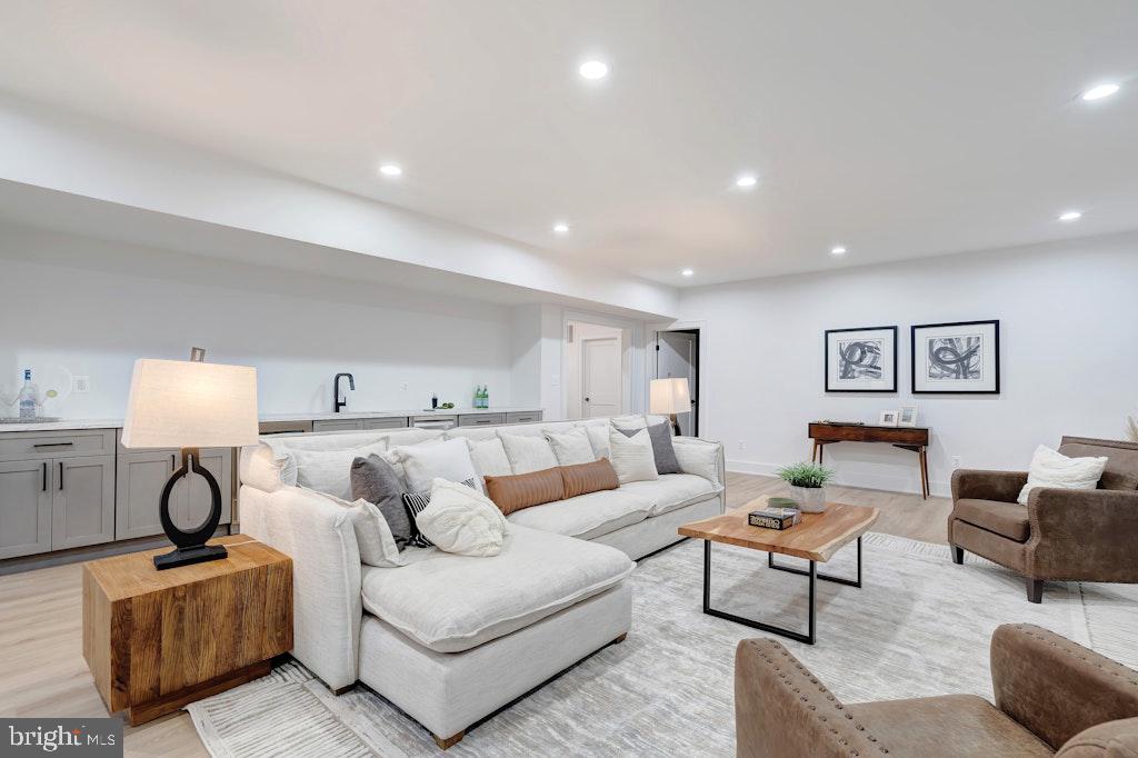 ROCK SPRING - Residential