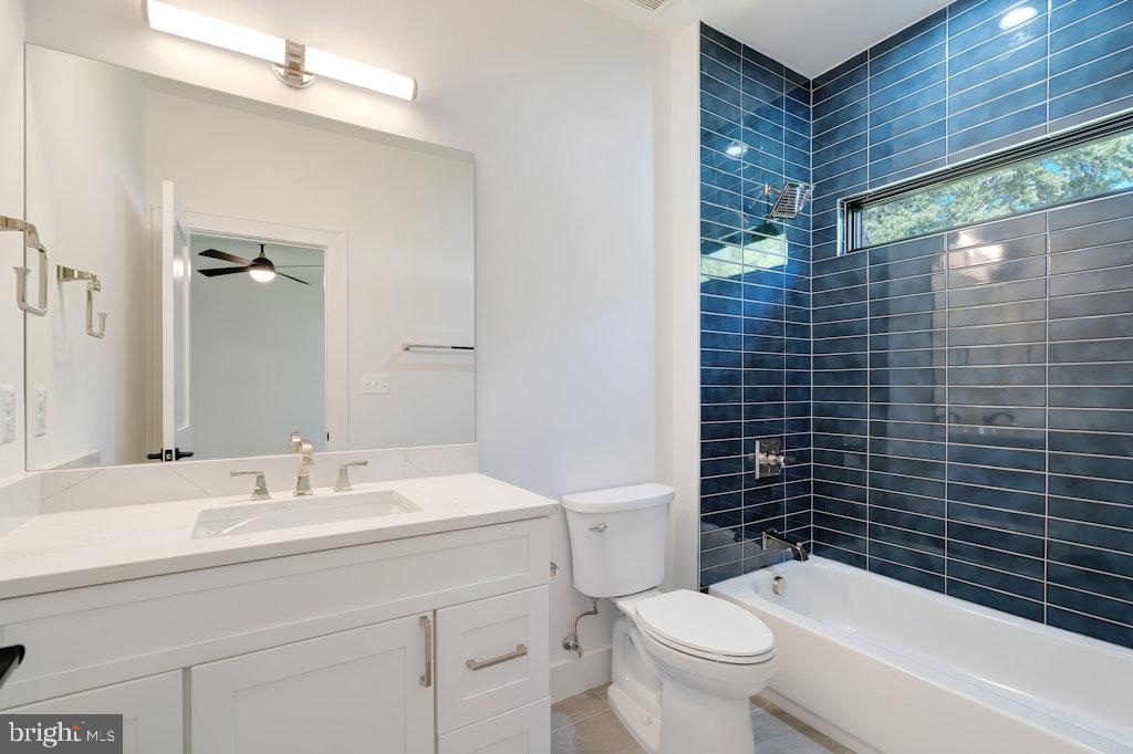 ROCK SPRING - Residential