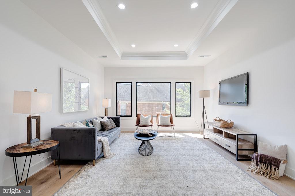 ROCK SPRING - Residential