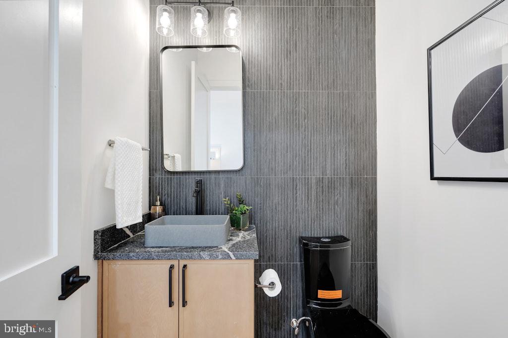 ROCK SPRING - Residential