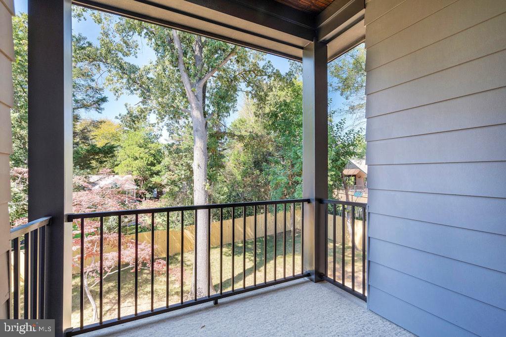 ROCK SPRING - Residential