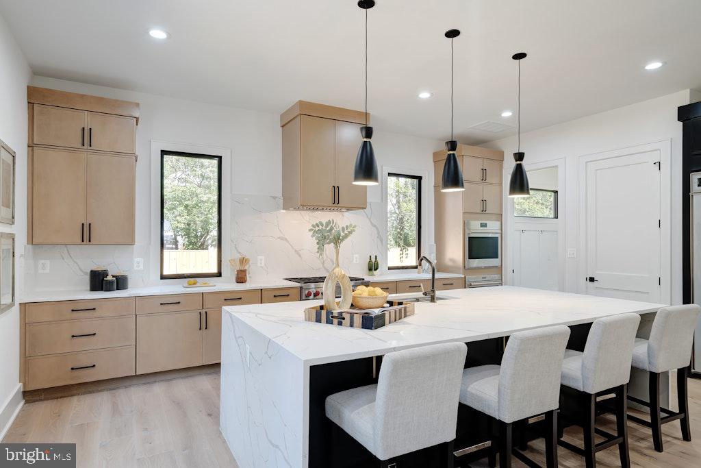 ROCK SPRING - Residential