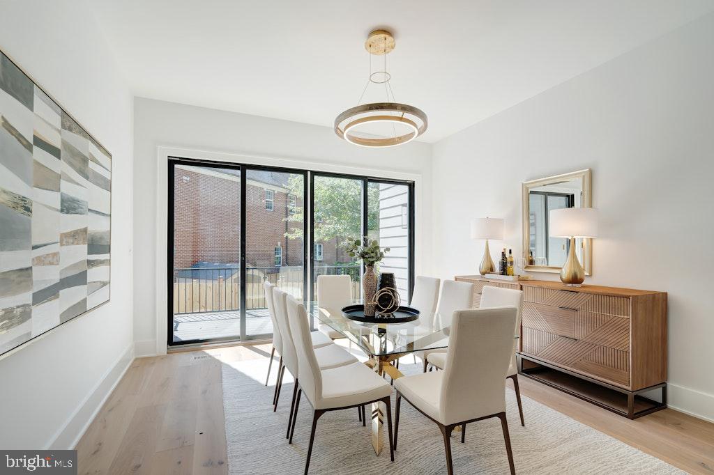 ROCK SPRING - Residential