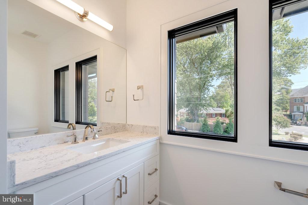 ROCK SPRING - Residential