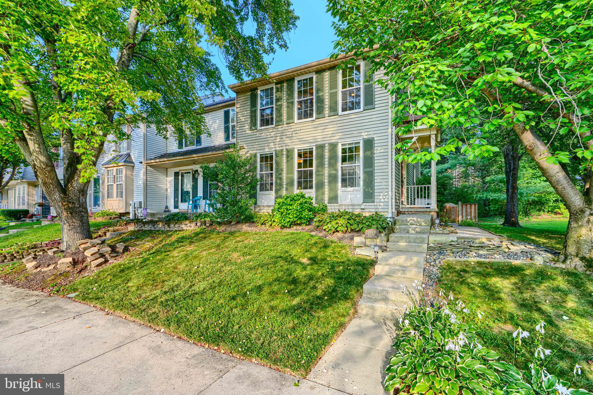 VILLAGE OF THOMAS RUN - Residential Lease