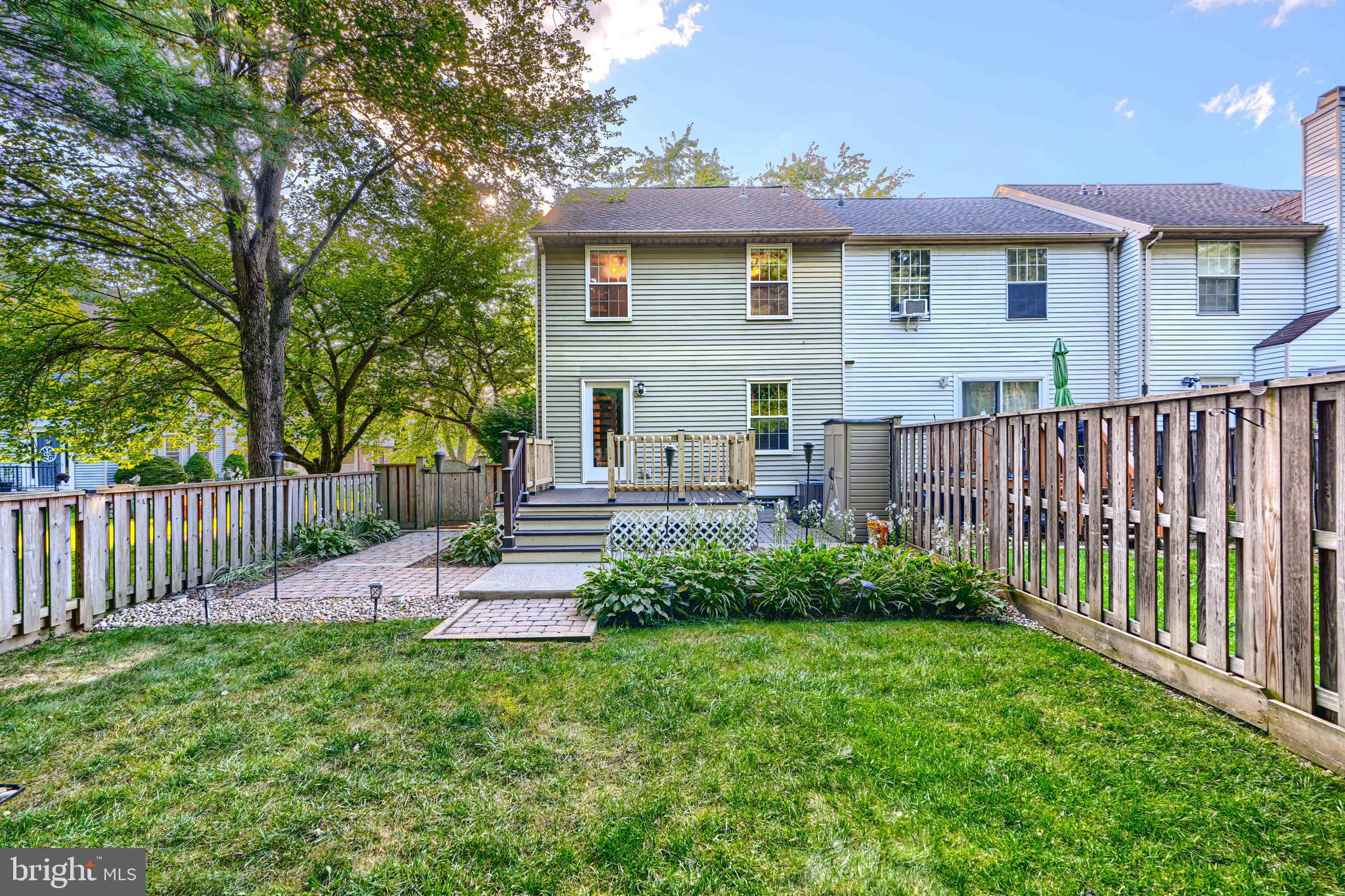 VILLAGE OF THOMAS RUN - Residential Lease