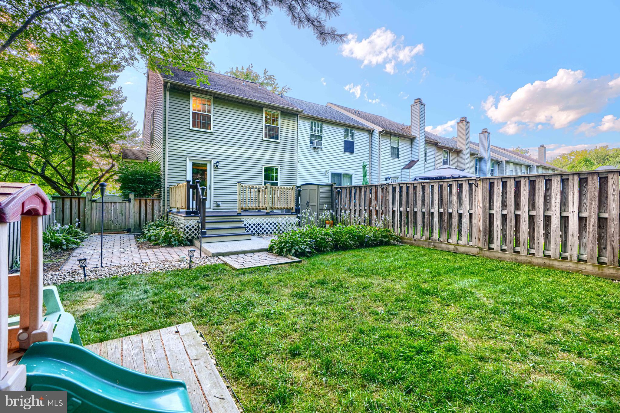 VILLAGE OF THOMAS RUN - Residential Lease