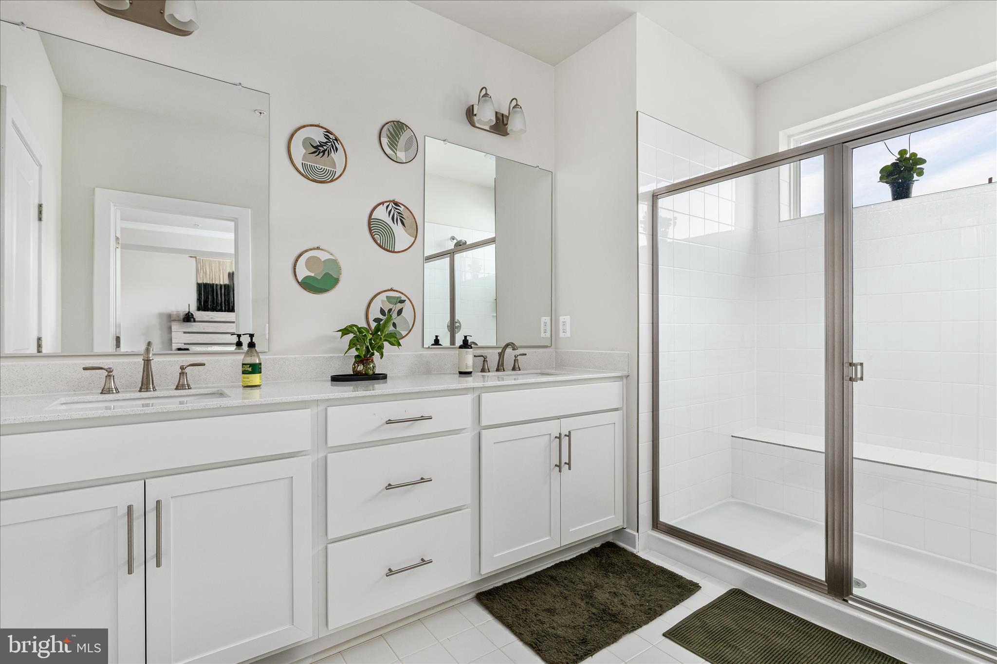 KINCORA - Residential