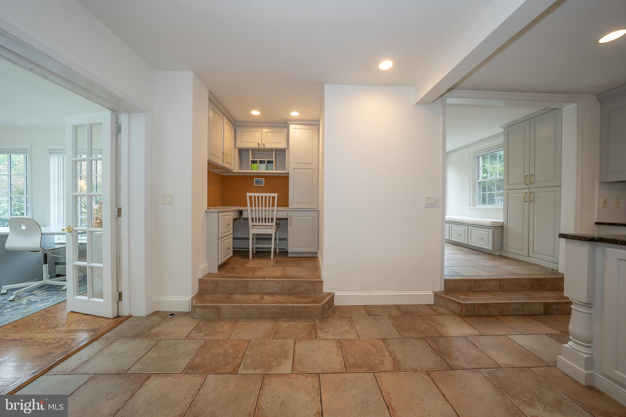 WYNNEWOOD - Residential