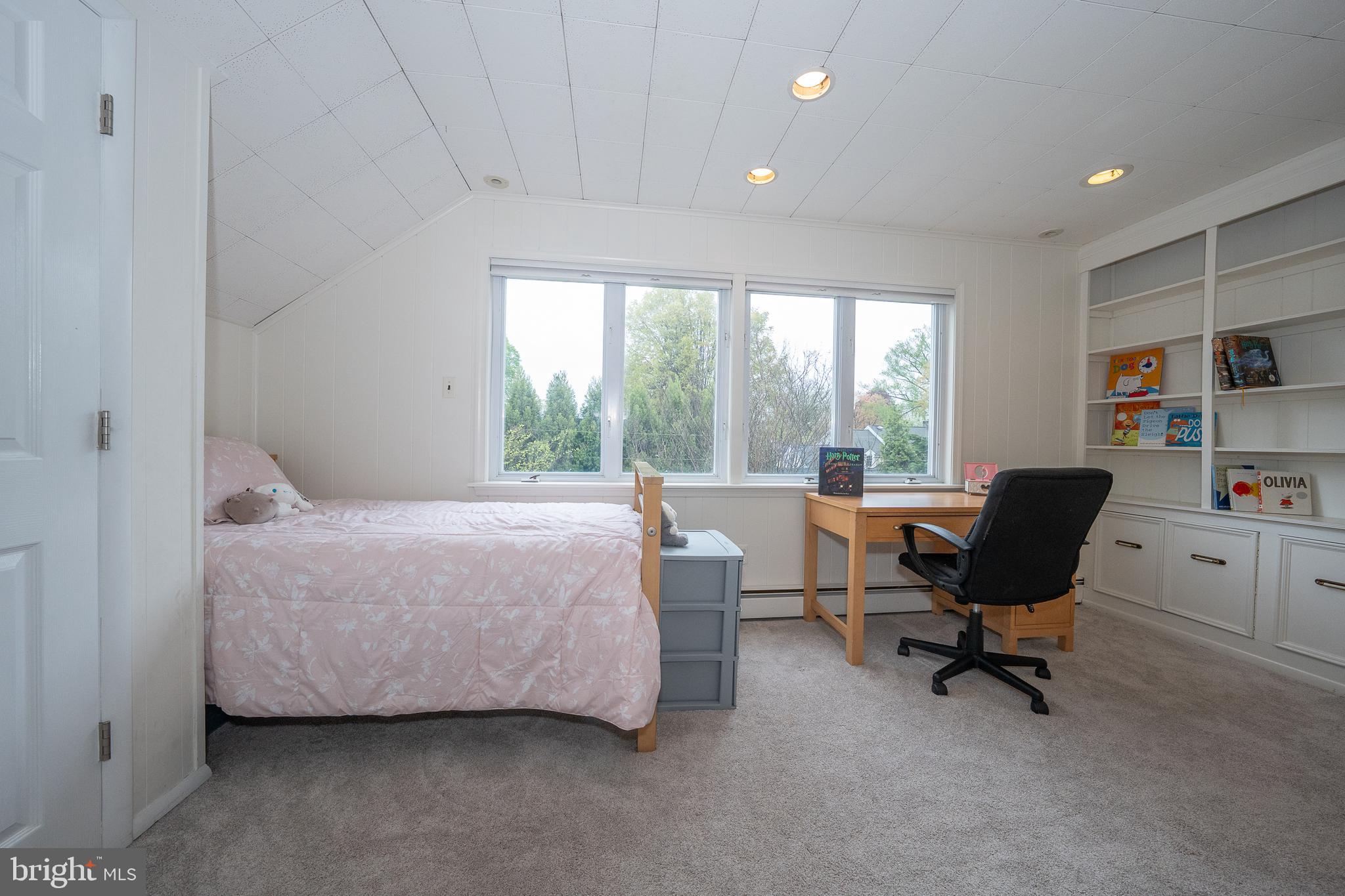 WYNNEWOOD - Residential