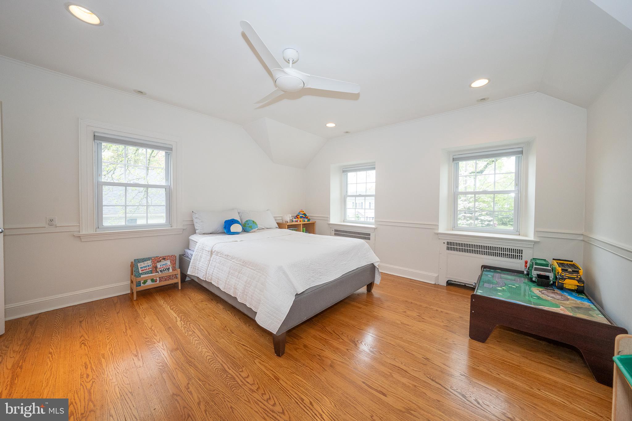 WYNNEWOOD - Residential