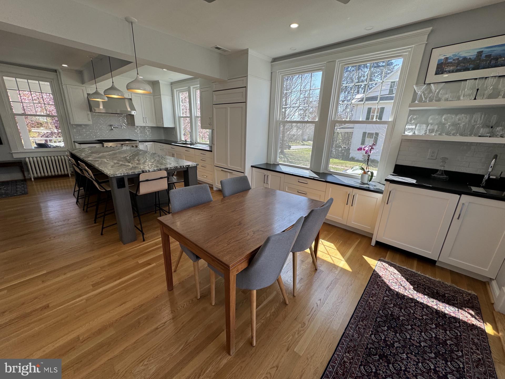 MOUNT WASHINGTON - Residential