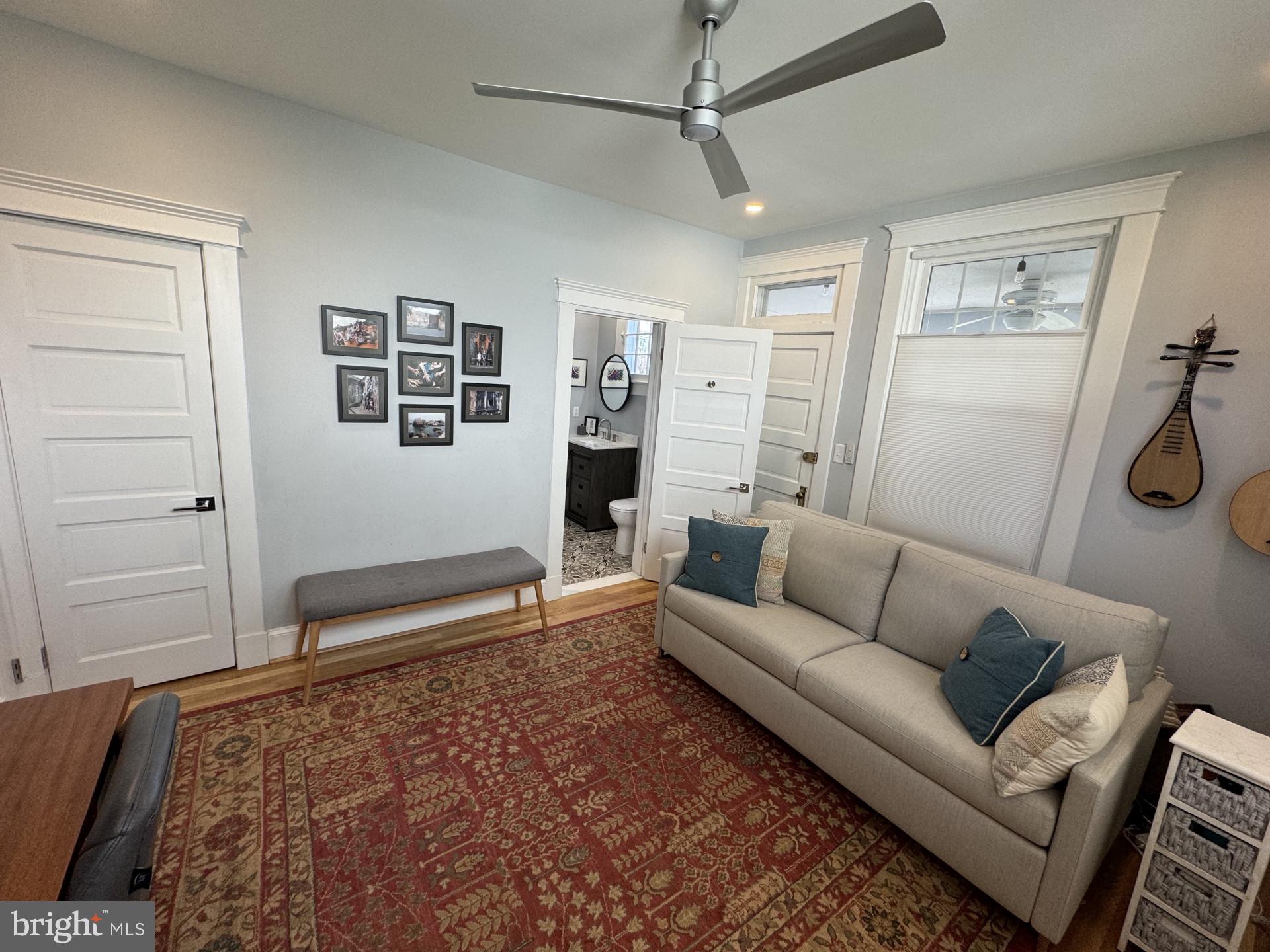 MOUNT WASHINGTON - Residential