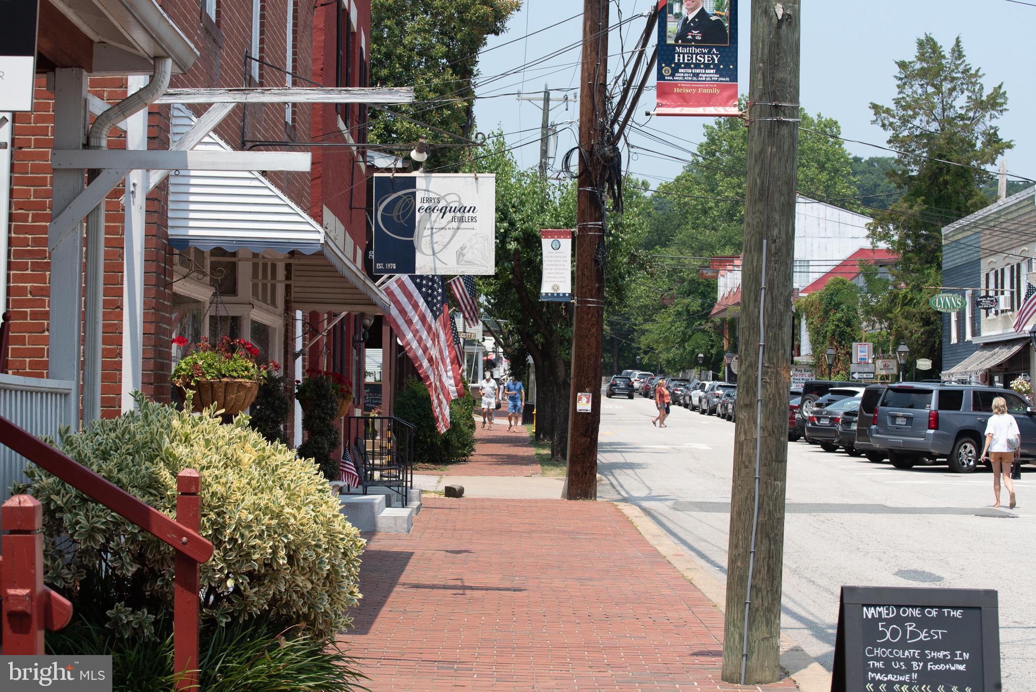 LAKE RIDGE - Residential