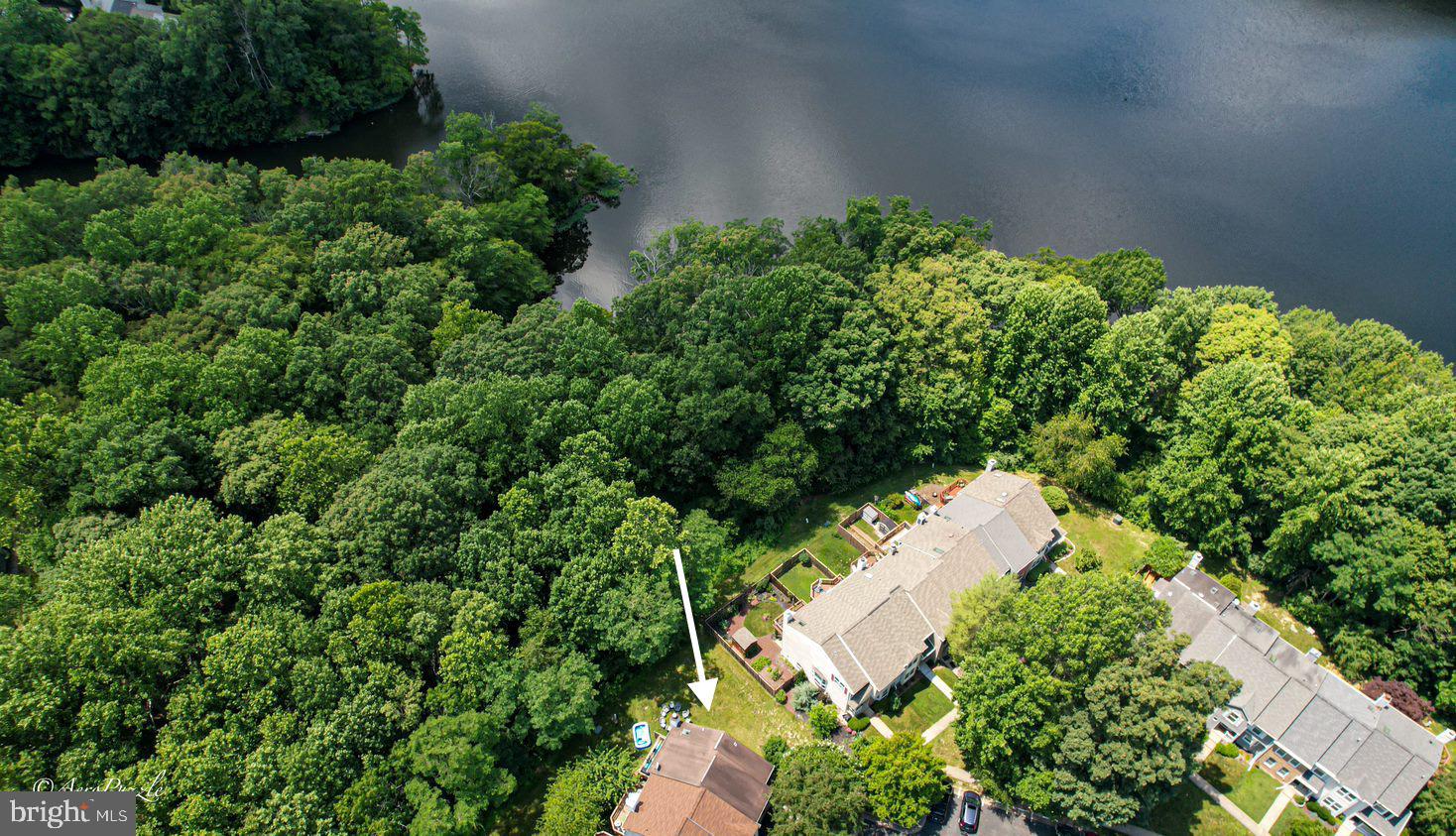 LAKE RIDGE - Residential