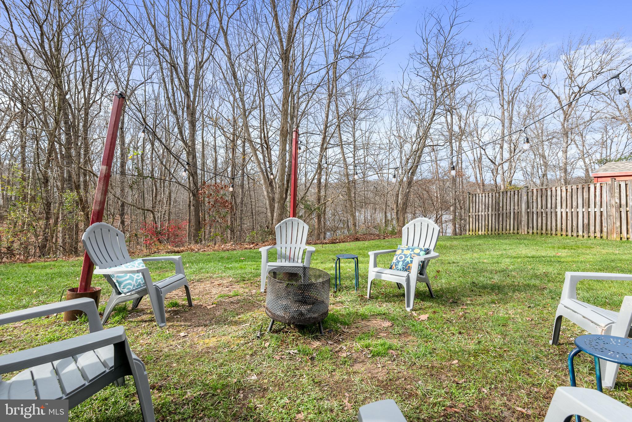 LAKE RIDGE - Residential