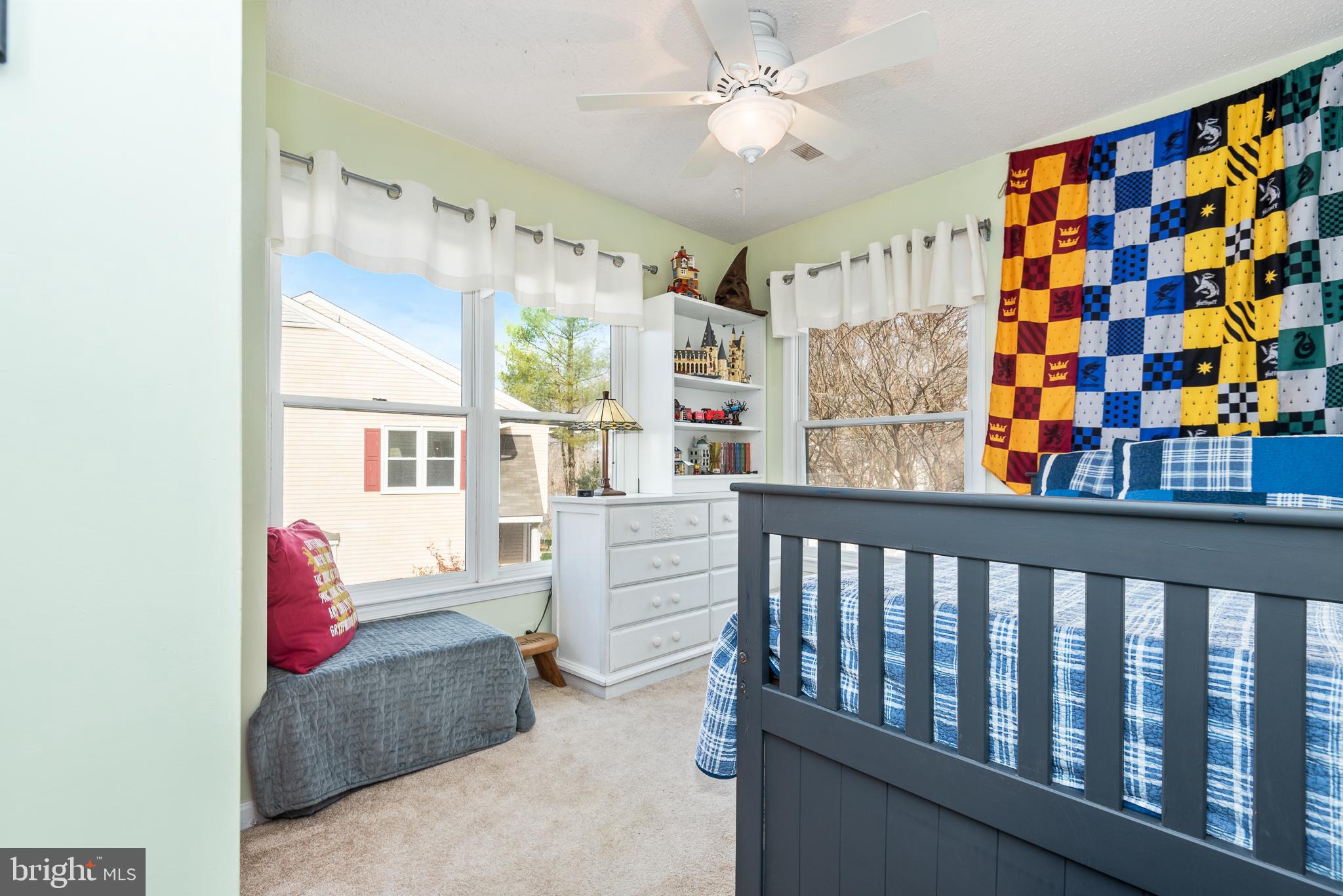 LAKE RIDGE - Residential