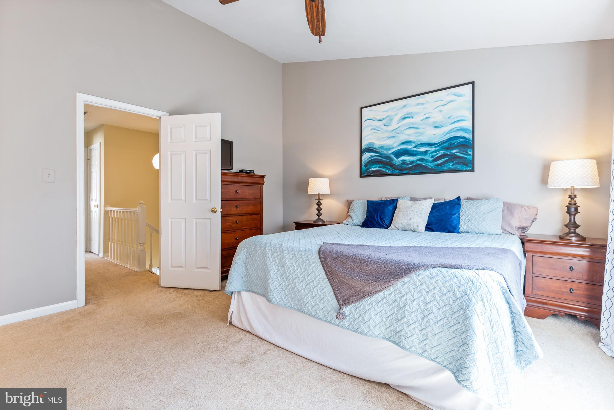 LAKE RIDGE - Residential