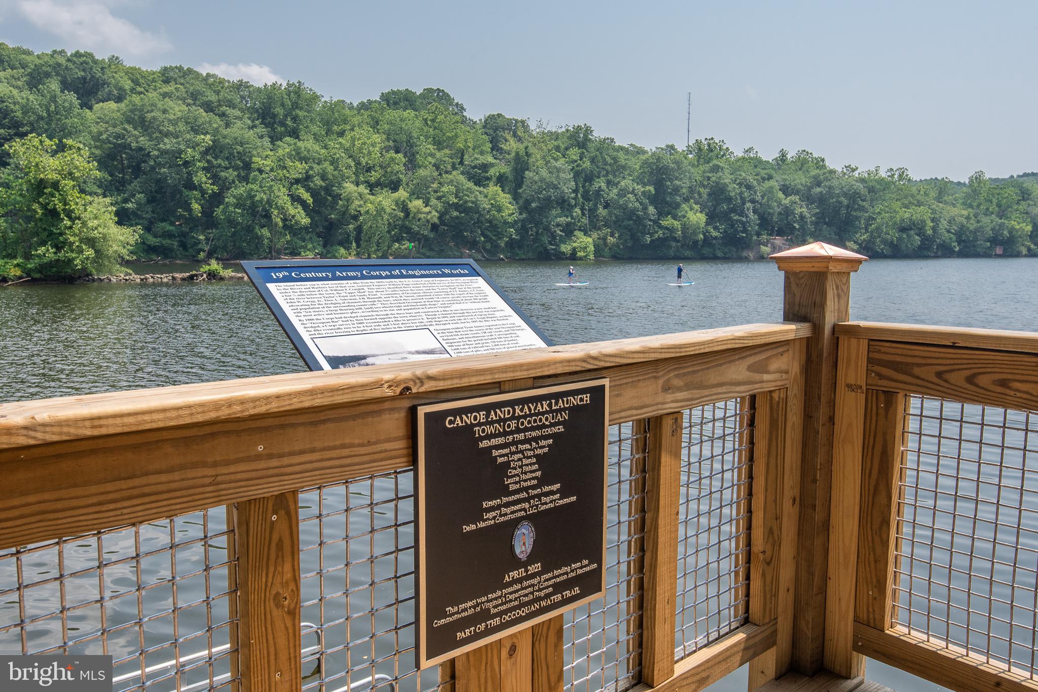 LAKE RIDGE - Residential