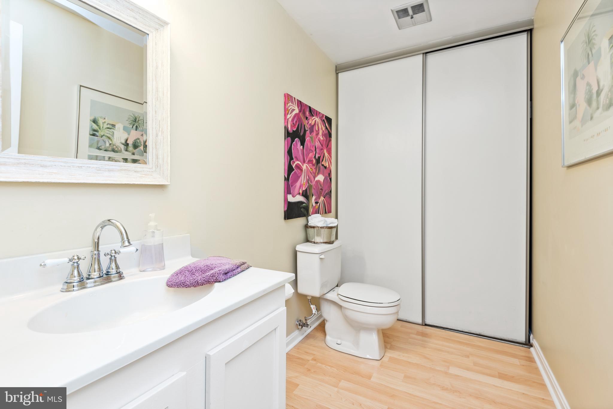 LAKE RIDGE - Residential