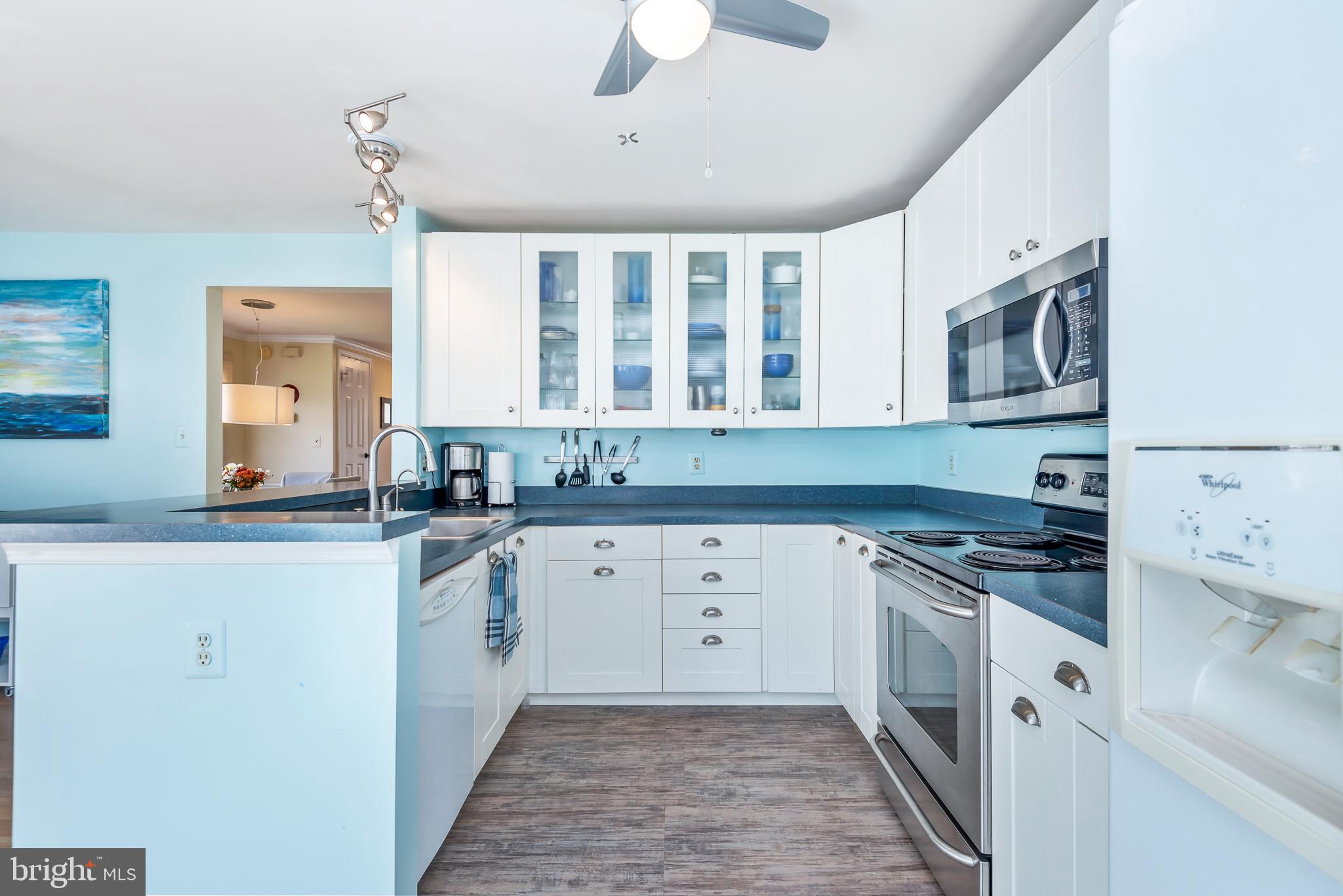 LAKE RIDGE - Residential