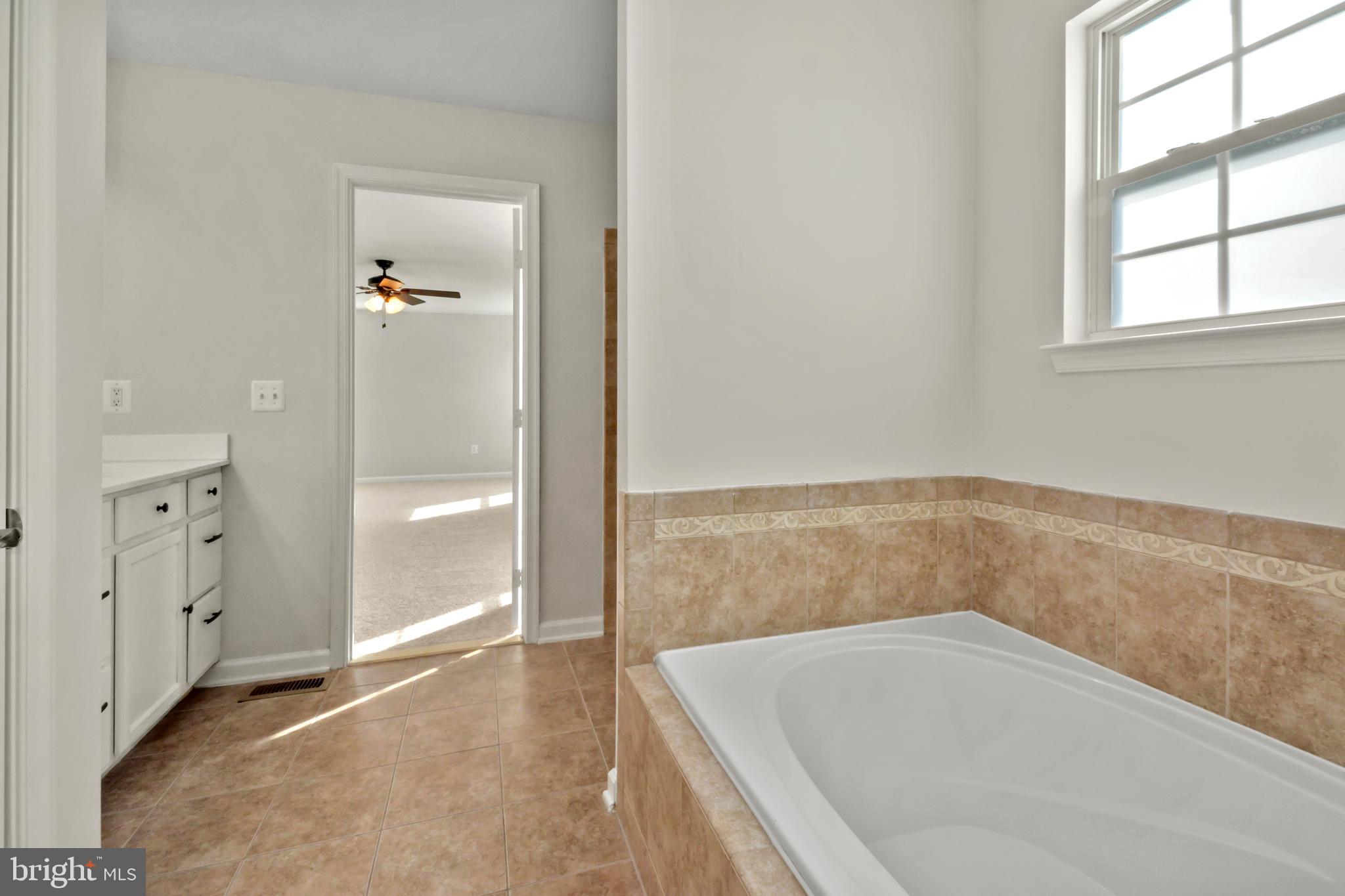 STAFFORD LAKES VILLAGE - Residential