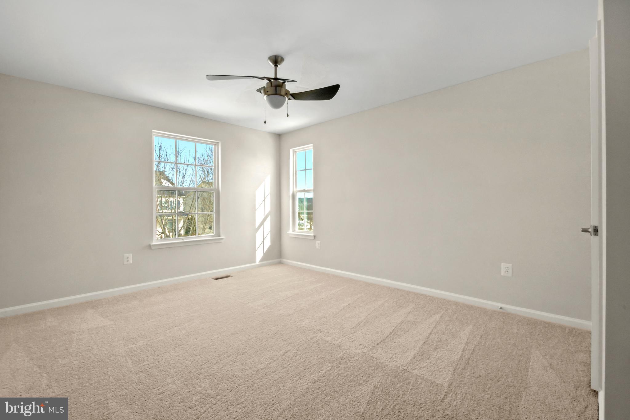 STAFFORD LAKES VILLAGE - Residential