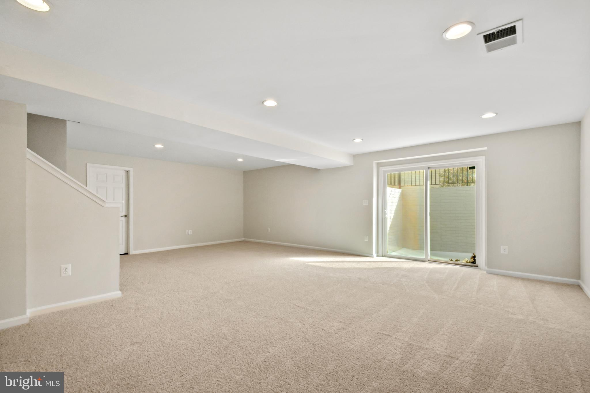 STAFFORD LAKES VILLAGE - Residential