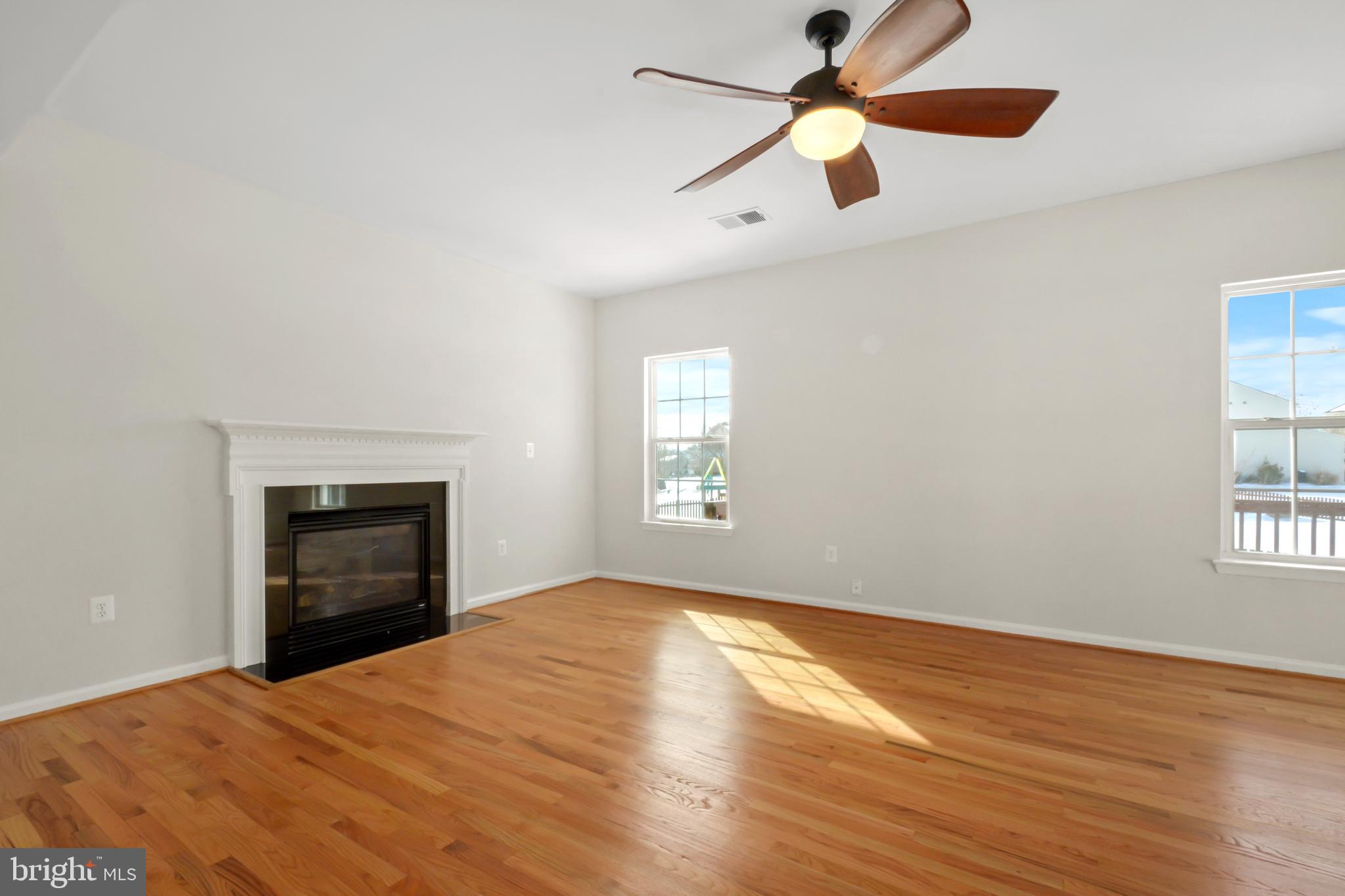 STAFFORD LAKES VILLAGE - Residential