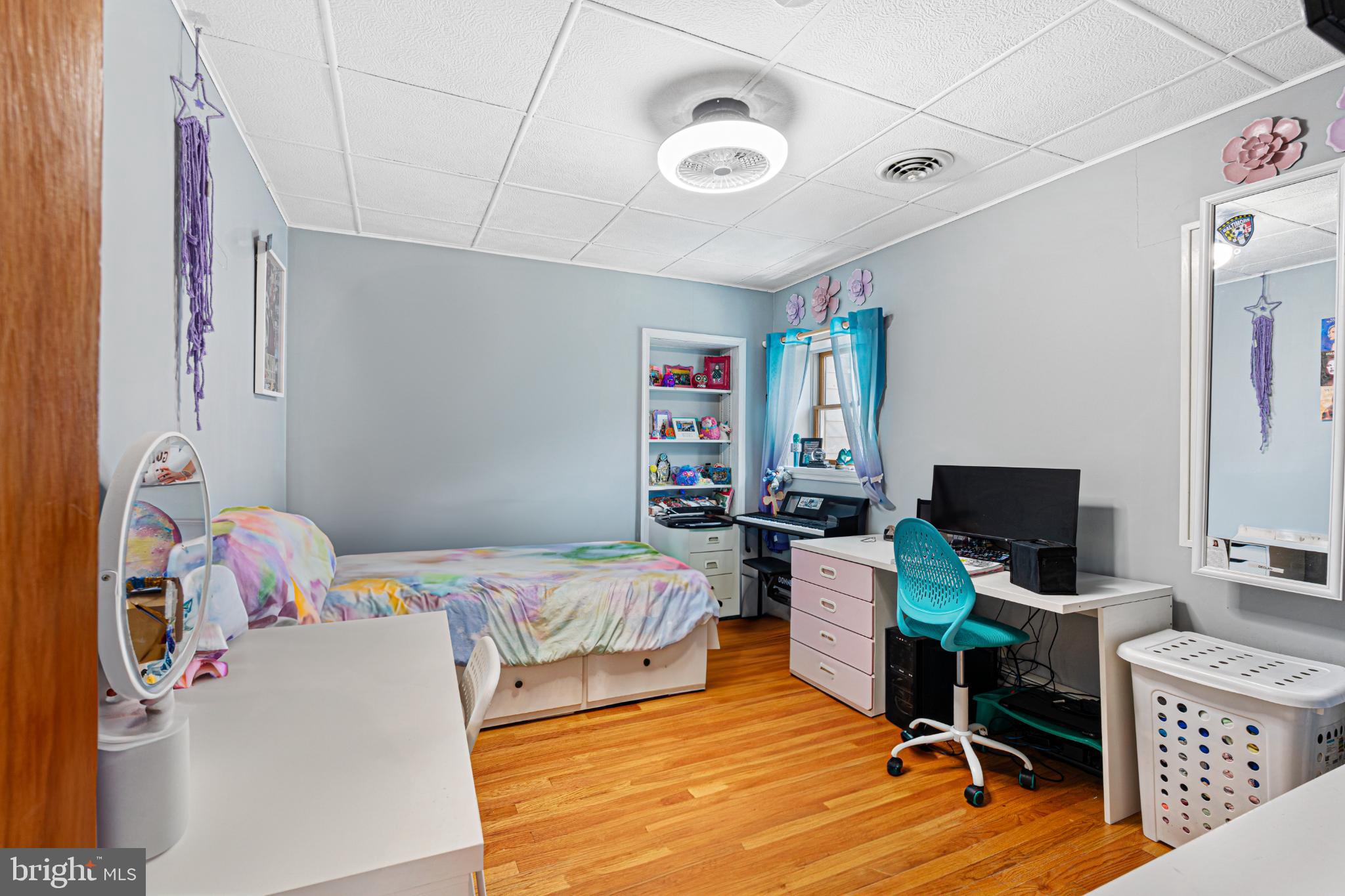 LYNCH POINT - Residential