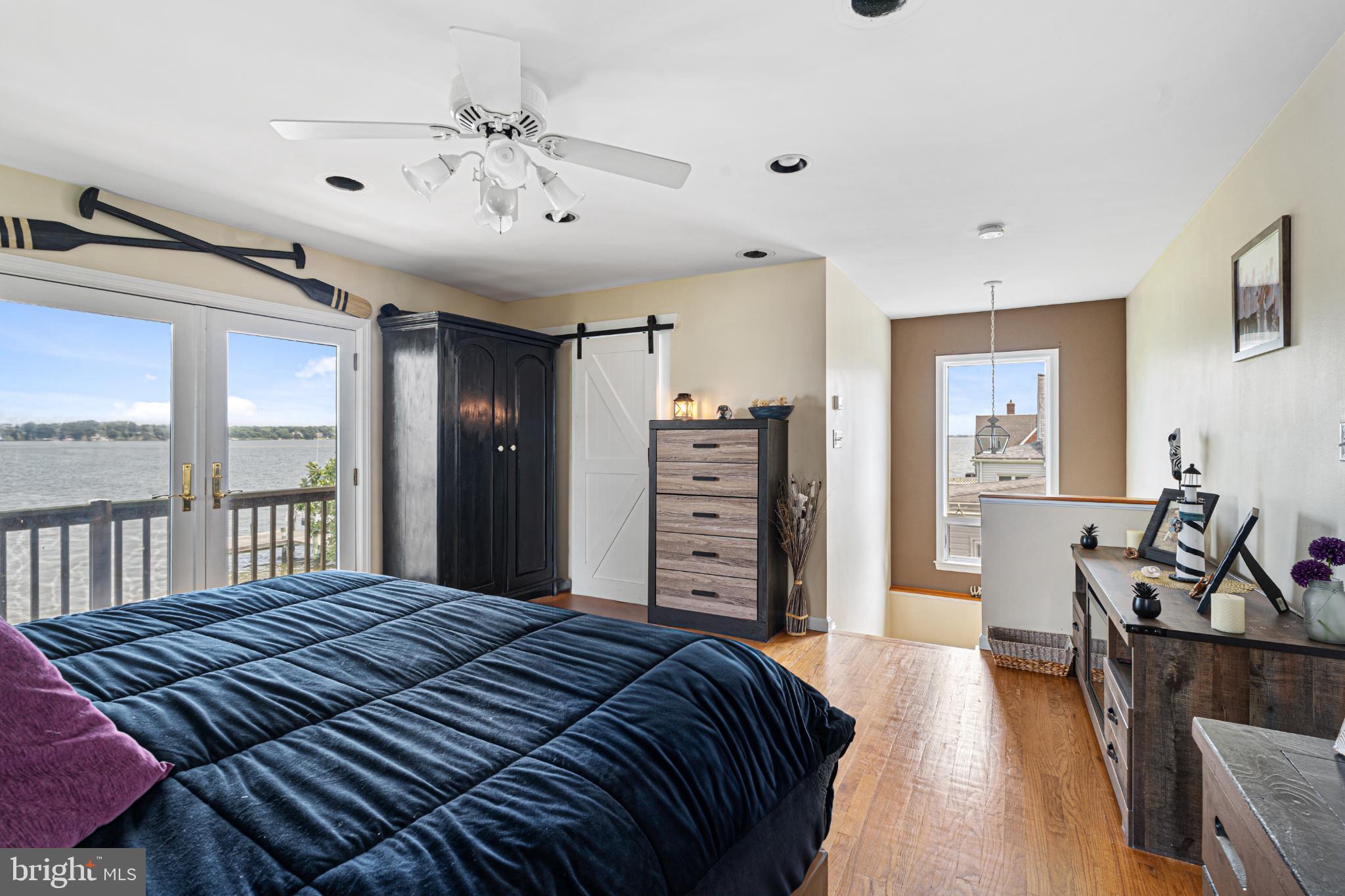 LYNCH POINT - Residential