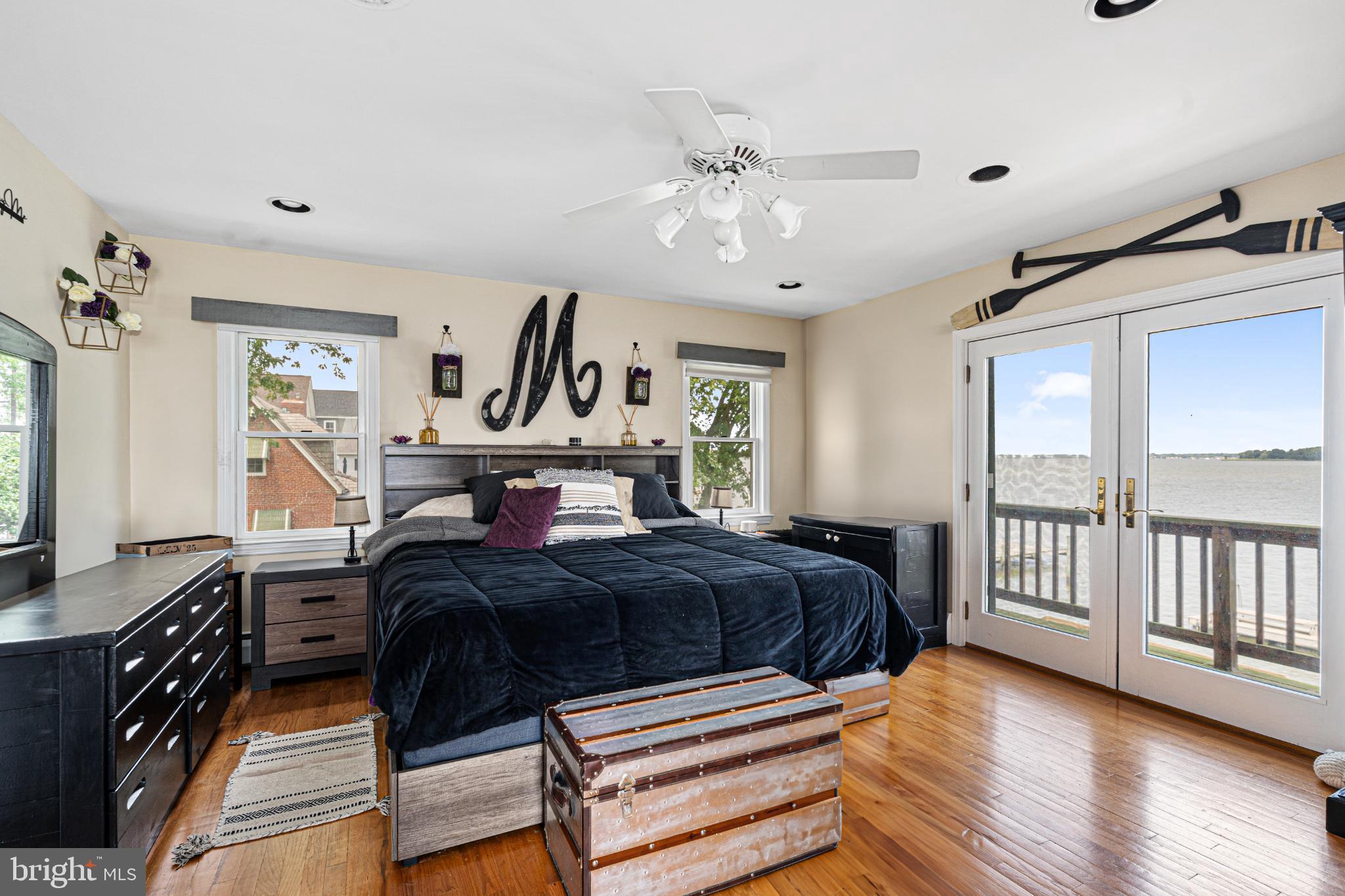 LYNCH POINT - Residential