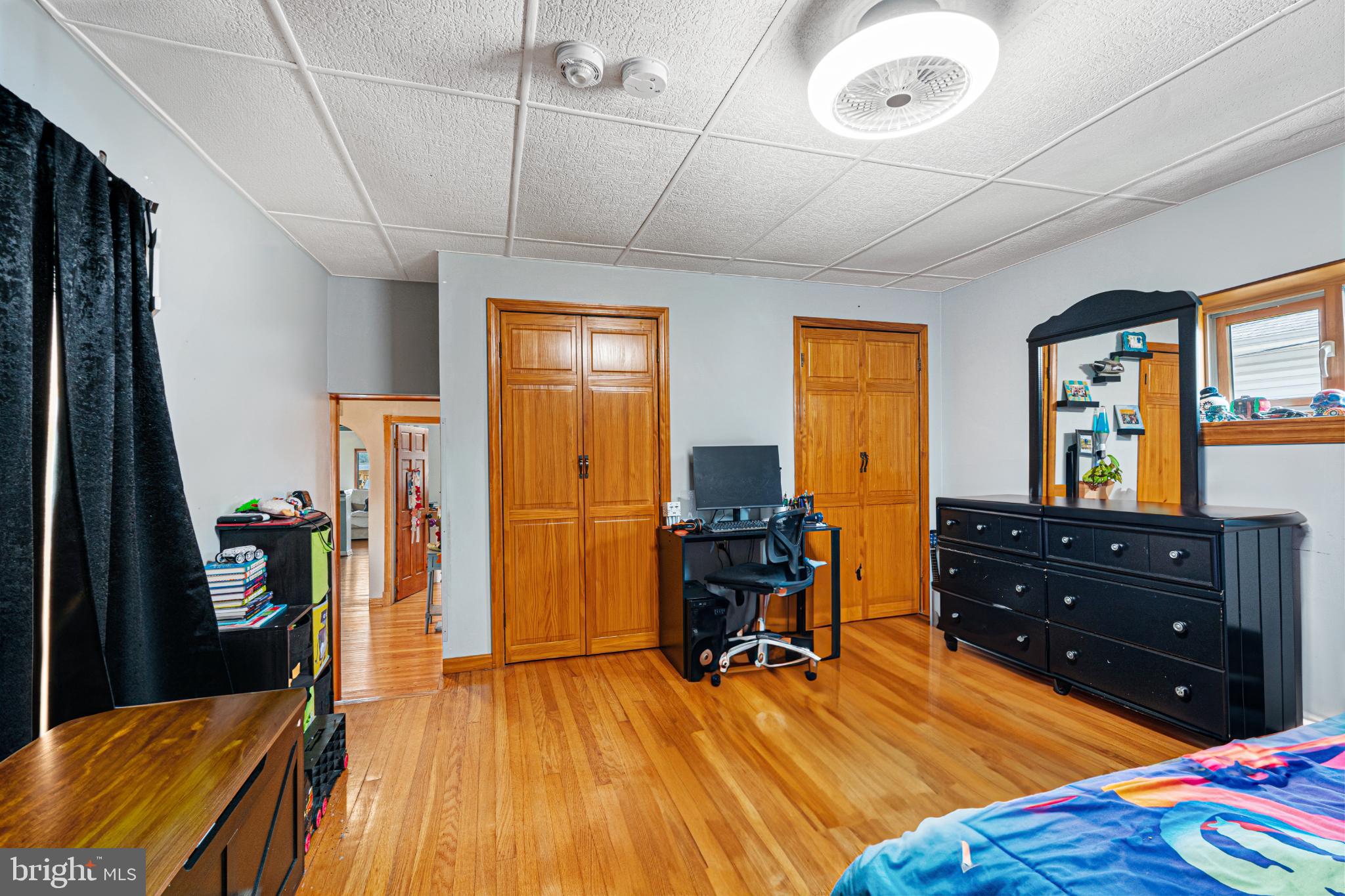 LYNCH POINT - Residential