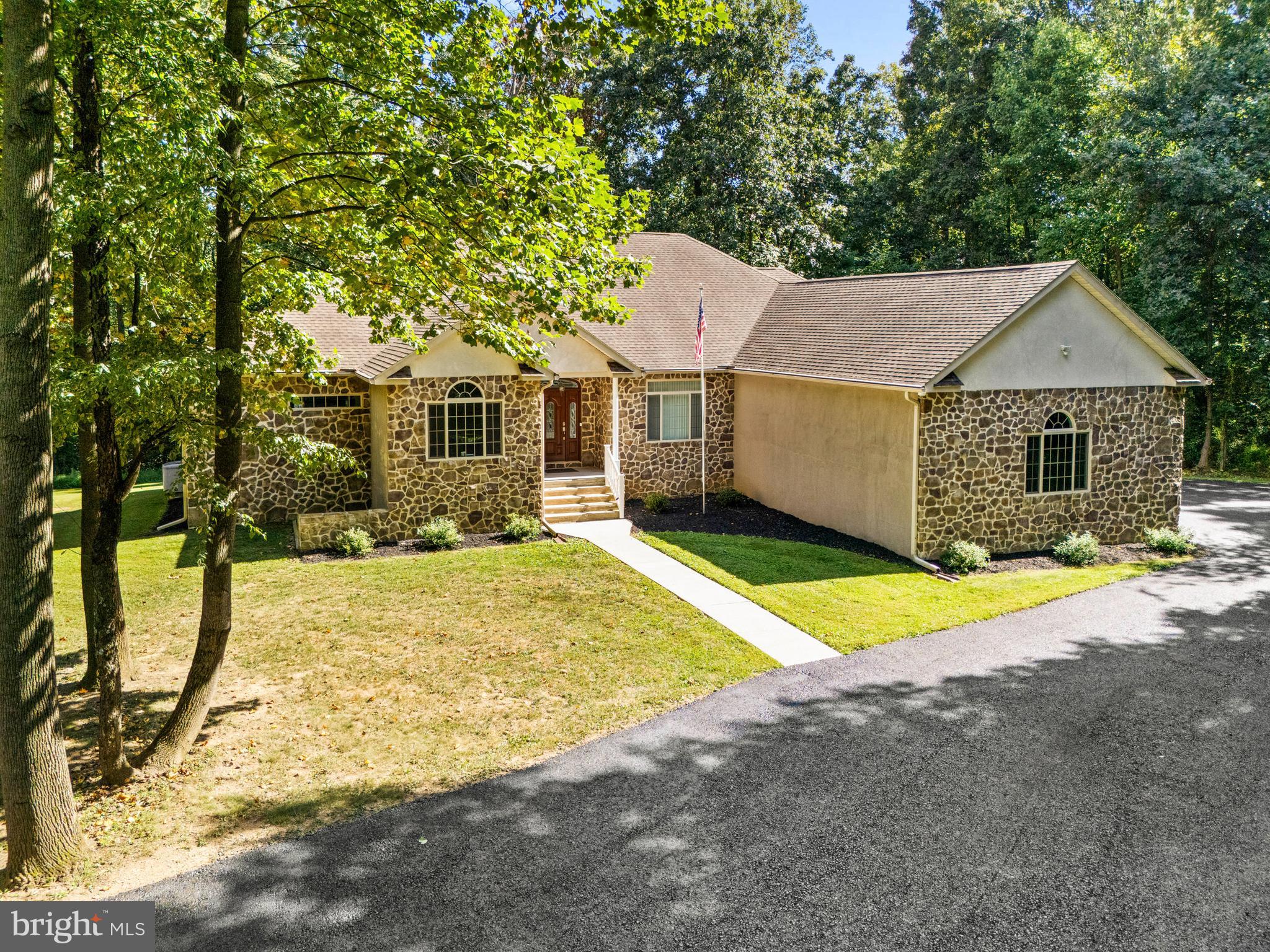 NORTH CODORUS TWP - Residential