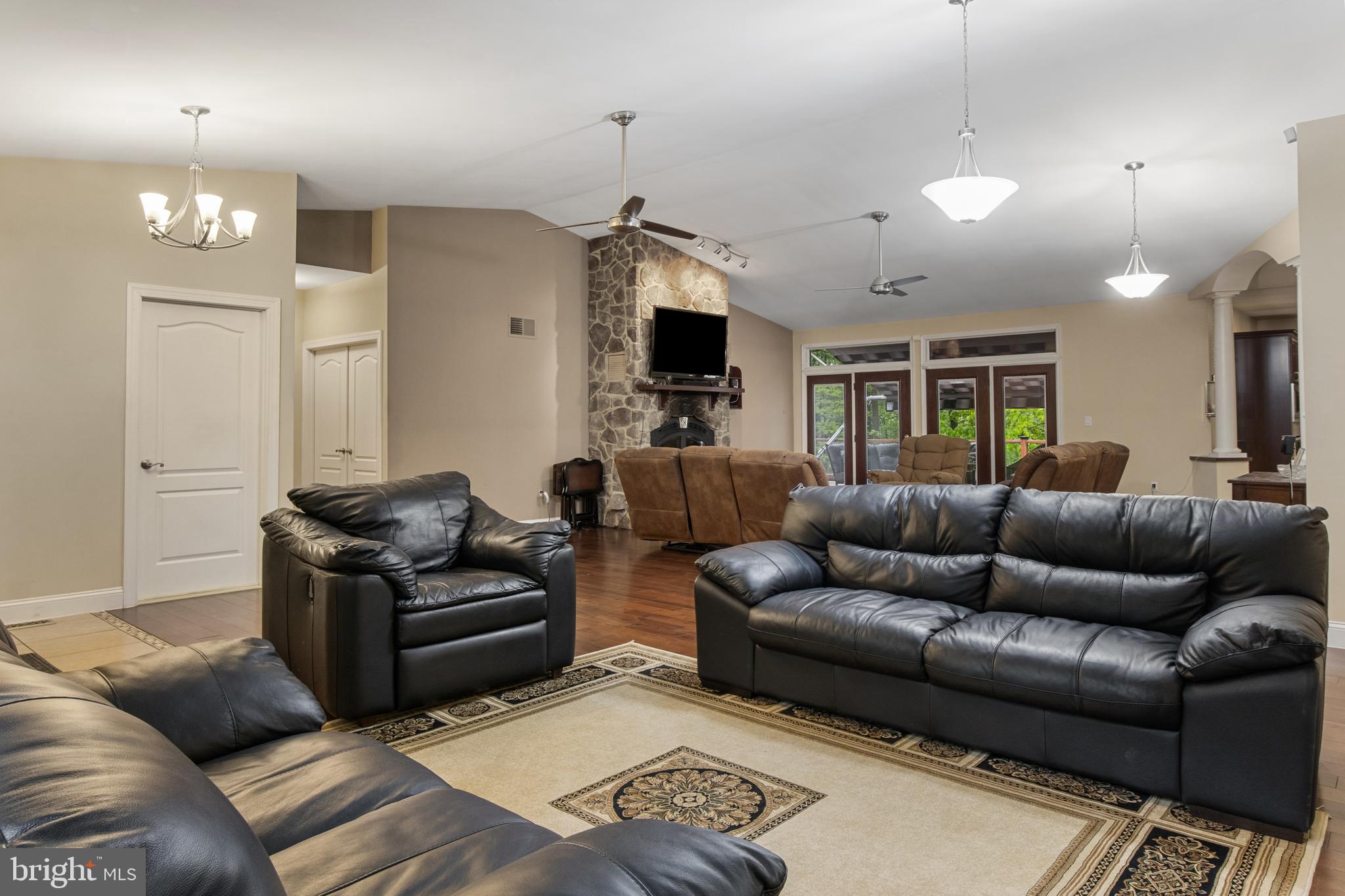 NORTH CODORUS TWP - Residential