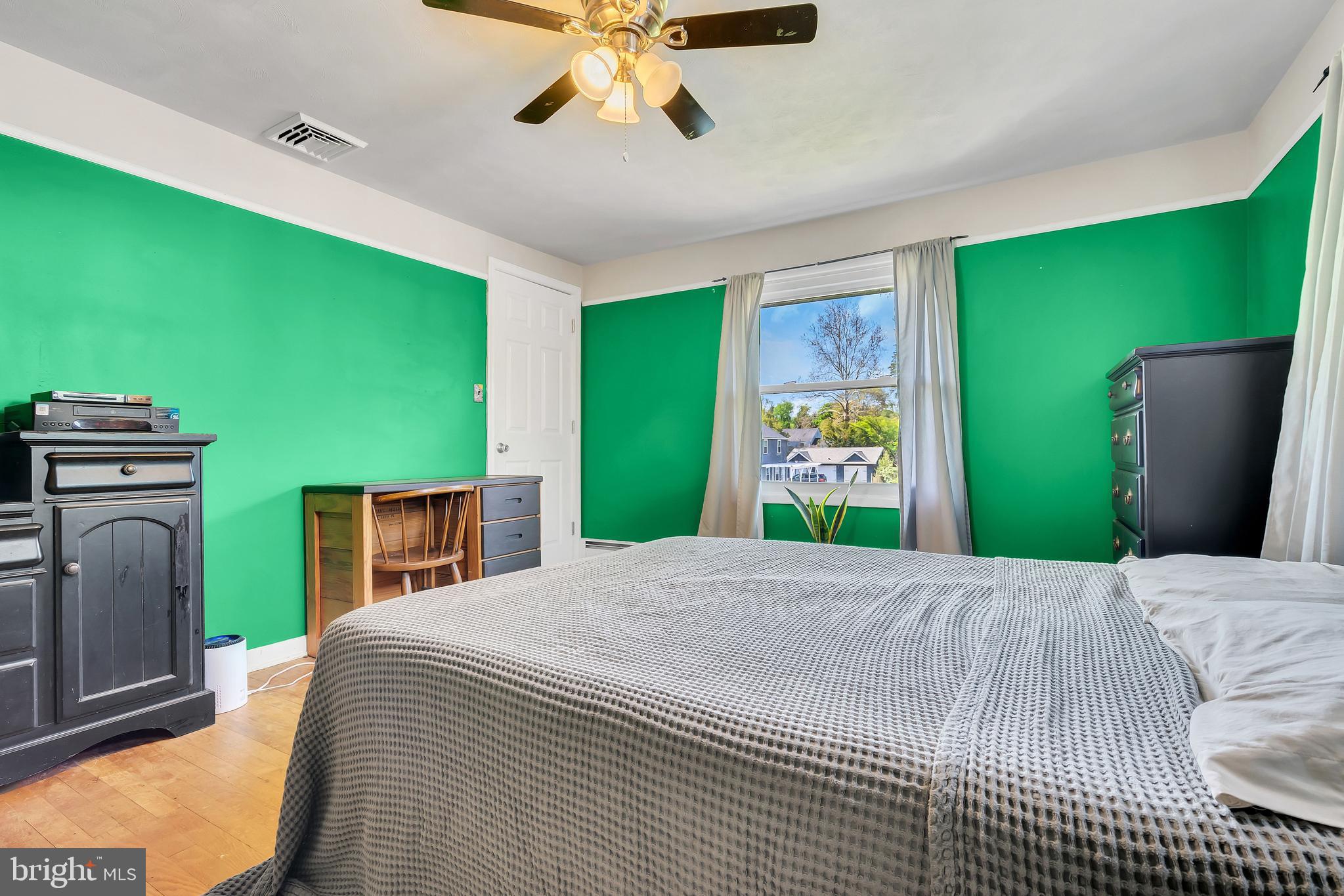 RIVER GLEN - Residential