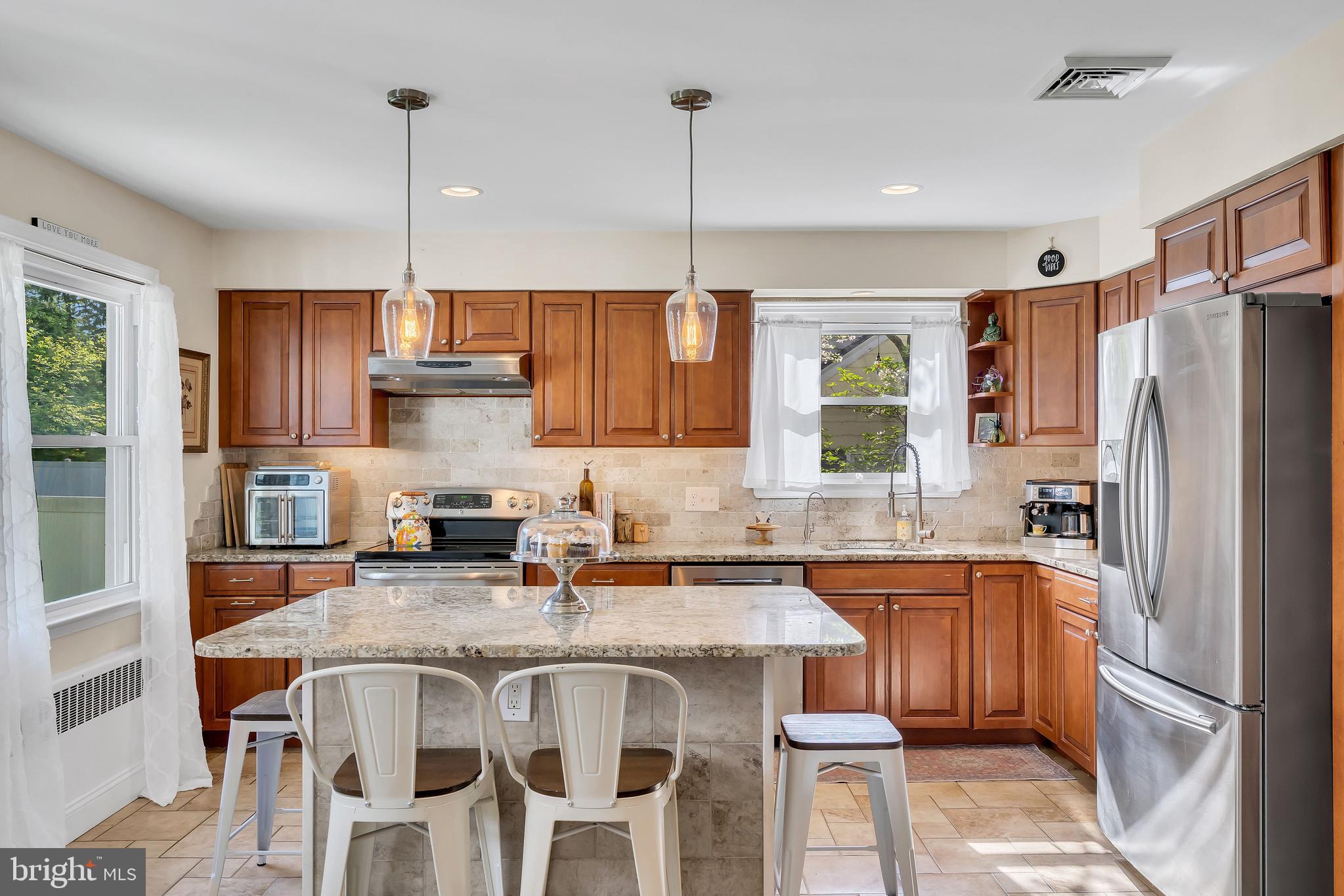 RIVER GLEN - Residential